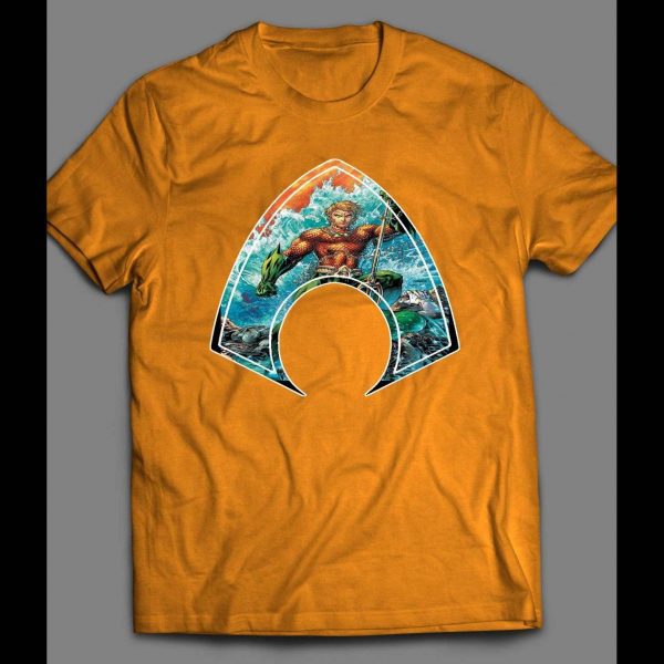 AQUAMAN LOGO COMIC ART SHIRT