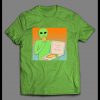FUNNY ALIEN PIZZA OVER PEOPLE CUSTOM HIGH QUALITY SHIRT