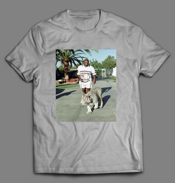 CHAMPION BOXER WALKING HIS TIGER SHIRT