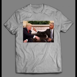 OBAMA GIVING TRUMP THE FINGER HIGH QUALITY SHIRT