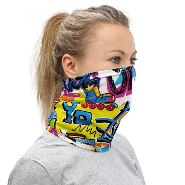 GRAFFITI STYLE PRINT NECK GAITER