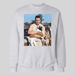 FOOTBALL CHAMPION HOLDING GOAT 7 RINGS QUALITY HOODIE / SWEATSHIRT